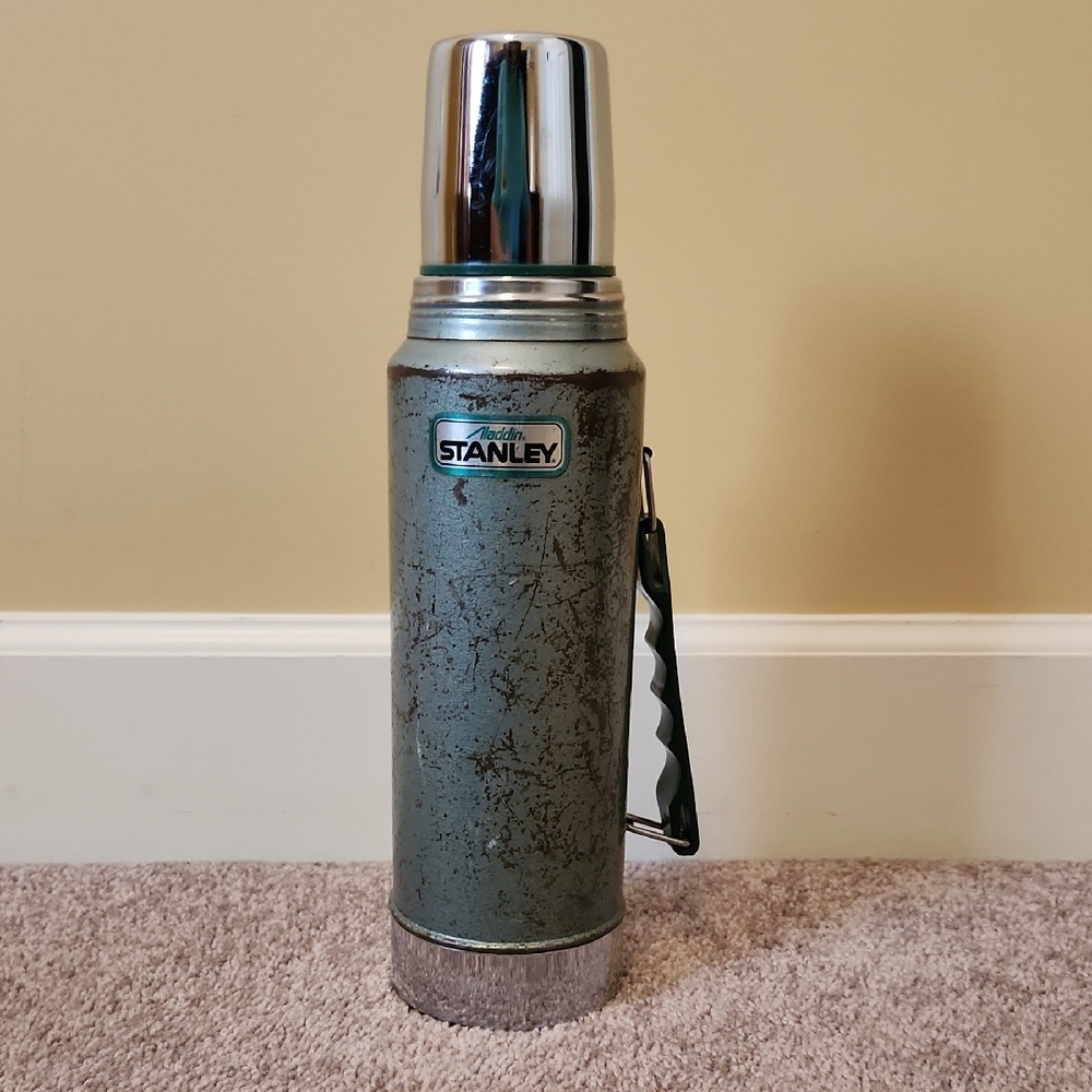 Vintage Aladdin Stanley Insulated Thermos, 32-oz